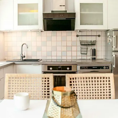 Apartament Cieszynskiego 12