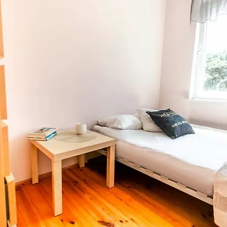 Apartament Cieszynskiego 12 *