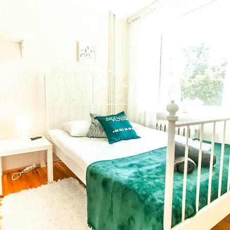 Apartament Apartament Cieszynskiego 12 *